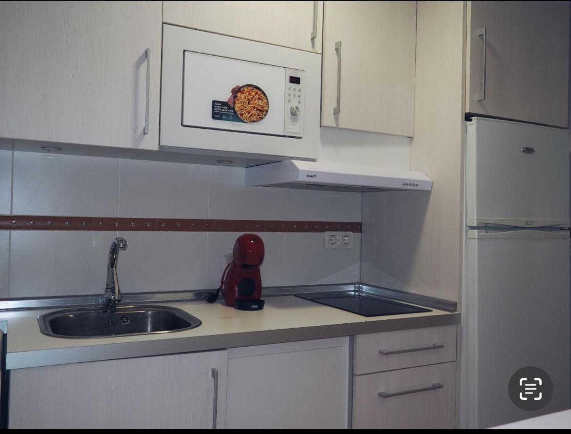 גרנדה Lm Apartamentos Puentezuelas מראה חיצוני תמונה